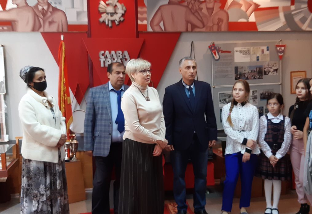 В Пензе состоялось открытие фотовыставки «Традиции цыганской культуры» и выставочной экспозиции музея